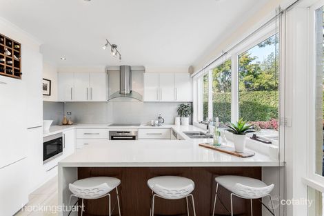 Property photo of 1 Silver Birch Close Croydon North VIC 3136