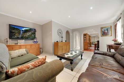 Property photo of 39 Lillyvicks Crescent Ambarvale NSW 2560