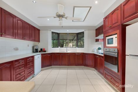 Property photo of 39 Lillyvicks Crescent Ambarvale NSW 2560