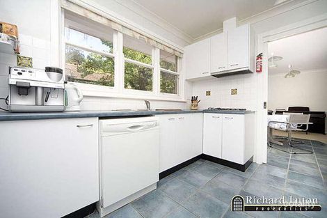 Property photo of 110 Strickland Crescent Deakin ACT 2600
