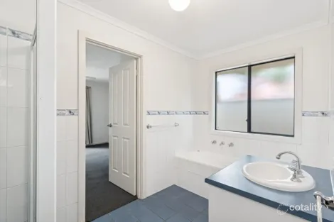 Property photo of 38 Charta Circuit Smithfield SA 5114