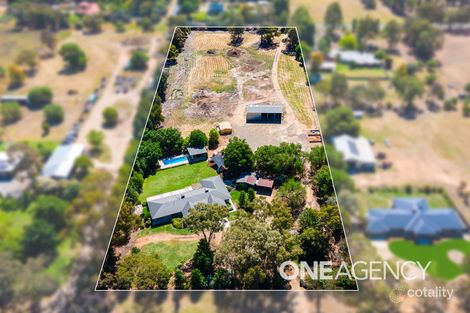 102 Mitchell Rd, Lake Albert, NSW 2650