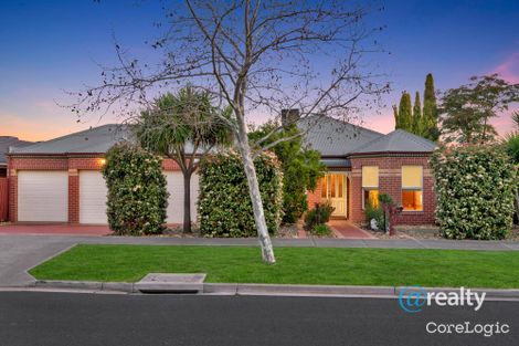 Property photo of 8 Wattle Valley Drive Hillside VIC 3037