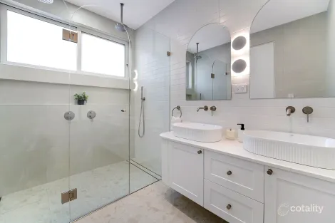 Property photo of 29A Oak Drive Georges Hall NSW 2198