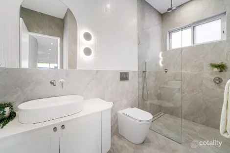 Property photo of 29A Oak Drive Georges Hall NSW 2198