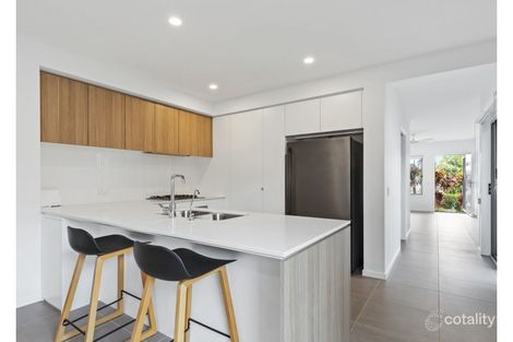 Property photo of 30 Dunstan Crescent Strathpine QLD 4500