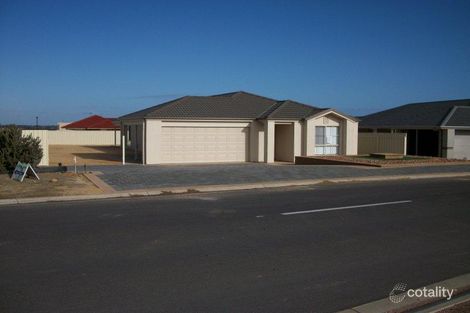 24 Islesworth St, North Beach, SA 5556