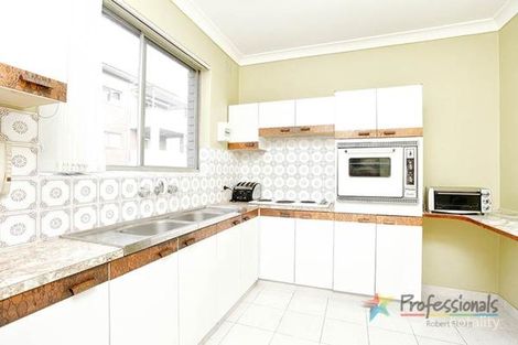 Property photo of 6/25-27 Graham Road Narwee NSW 2209