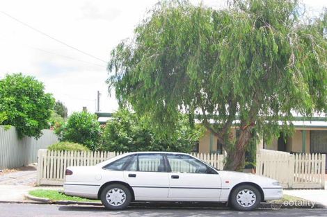 2/54 Newell St, Footscray, VIC 3011