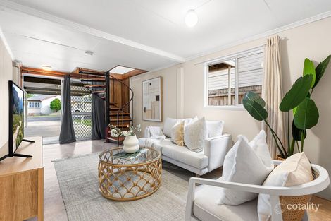 Property photo of 21 Moreton Avenue Wynnum QLD 4178