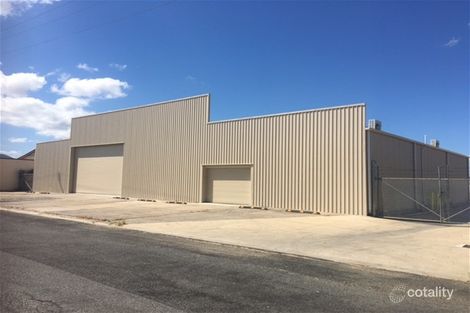 57 Park St, Park Avenue, QLD 4701