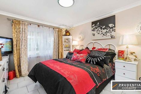 Property photo of 1/12 Oswald Crescent Rosemeadow NSW 2560