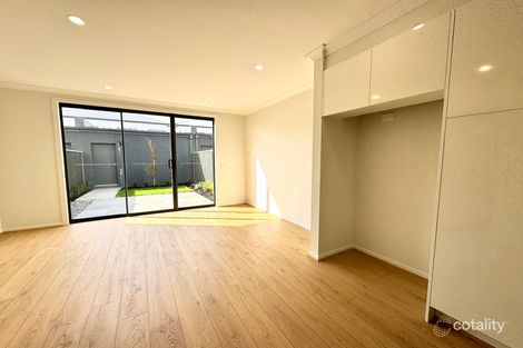Property photo of 11 Glenrothes Street Strathtulloh VIC 3338