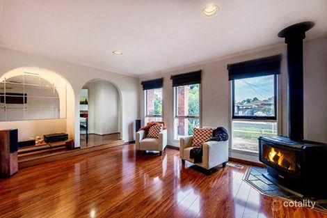 Property photo of 11 Karloo Close Epping VIC 3076