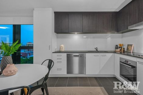 Property photo of 710/18 Thorn Street Kangaroo Point QLD 4169