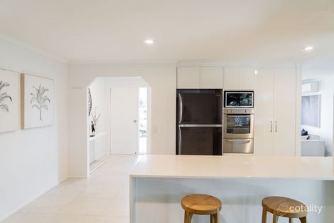 Property photo of 6 Bellbrook Close Robina QLD 4226