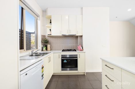 Property photo of 2/31 High Street Bayswater VIC 3153