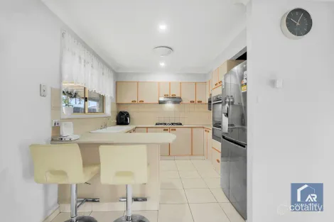 Property photo of 1/47A Sunflower Drive Claremont Meadows NSW 2747