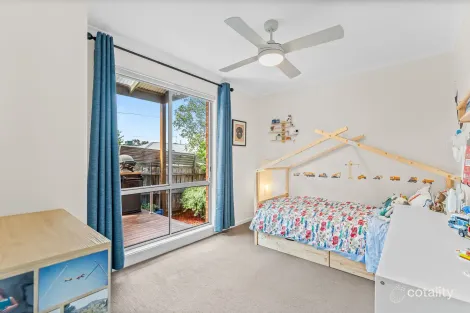 Property photo of 3A Maryn Close Berwick VIC 3806