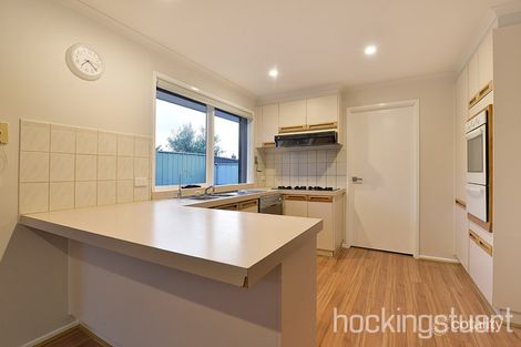Property photo of 2 Sharne Court Cranbourne North VIC 3977