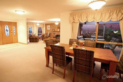 Property photo of 7 Chatsworth Court Rowville VIC 3178