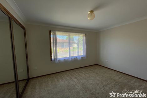 Property photo of 2 Herbert Close Bomaderry NSW 2541