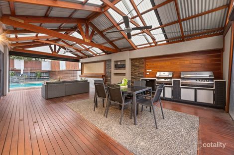 Property photo of 10 Riviera Drive Berwick VIC 3806