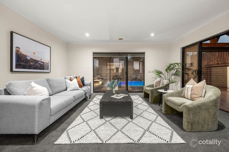 Property photo of 10 Riviera Drive Berwick VIC 3806