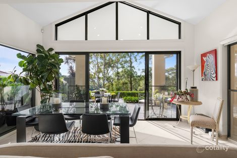 Property photo of 7 Thistle Glen Close Green Point NSW 2251