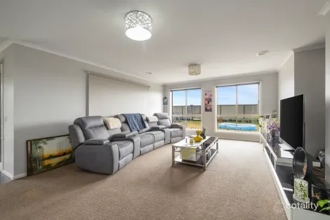 Property photo of 14 Madeira Close Portland VIC 3305