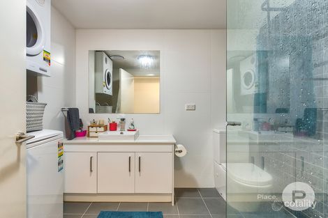 Property photo of 302/8 Kyabra Street Newstead QLD 4006