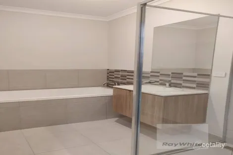 Property photo of 49 Haystack Drive Truganina VIC 3029