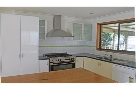 Property photo of 73 Karoola Crescent Surfside NSW 2536