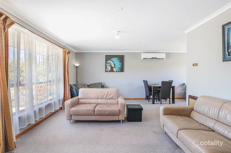 Property photo of 74 Casey Crescent Calwell ACT 2905