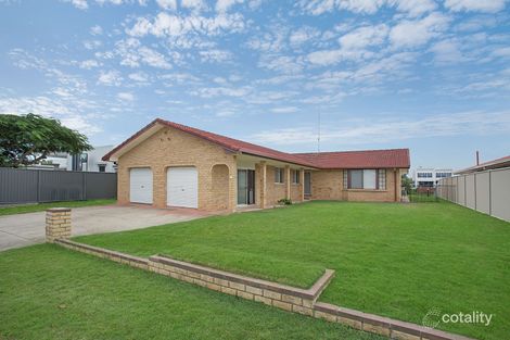 Property photo of 24 Port Drive Mermaid Waters QLD 4218