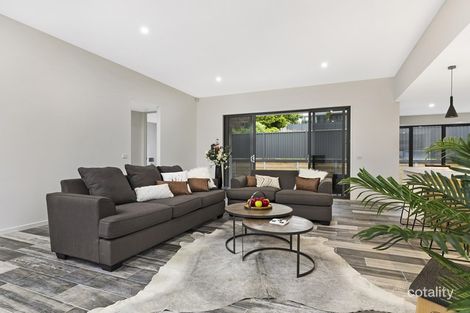 Property photo of 3 Davy Street Woodend VIC 3442