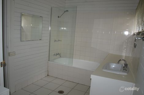 Property photo of 7 Surrey Road Bellbird Park QLD 4300