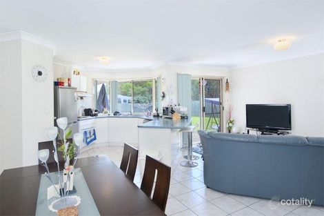 Property photo of 19 Rosella Court Ormeau QLD 4208