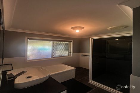 Property photo of 8 Coal Crescent Tannum Sands QLD 4680