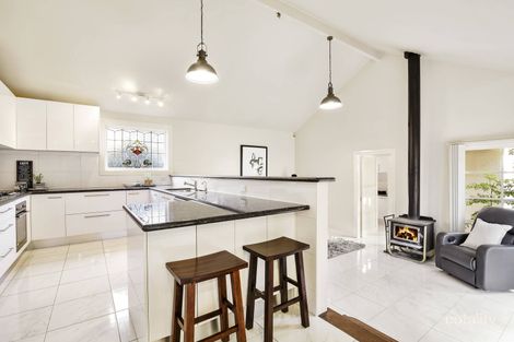 Property photo of 46 Shady Grove Nunawading VIC 3131