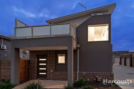 Property photo of 31 Florentino Street Wollert VIC 3750