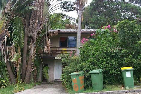 41 Brakes Cres, Miami, QLD 4220