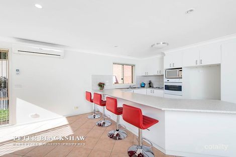 Property photo of 17 Cockatoo Close Nicholls ACT 2913