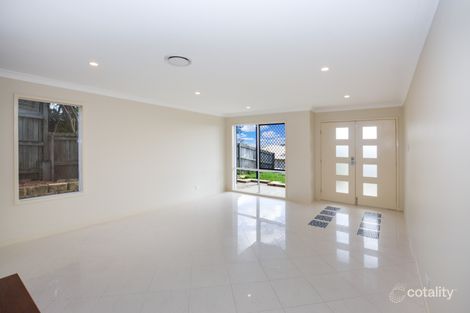 Property photo of 3 Waterview Court Springfield Lakes QLD 4300