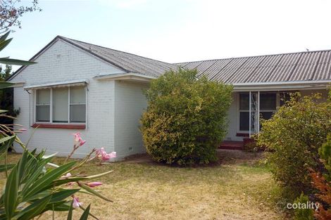 6 Beaumont St, Clovelly Park, SA 5042