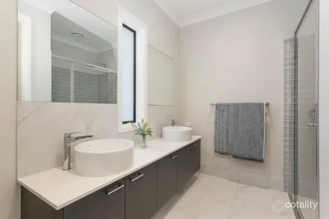 Property photo of 174 Trinity Point Drive Morisset Park NSW 2264