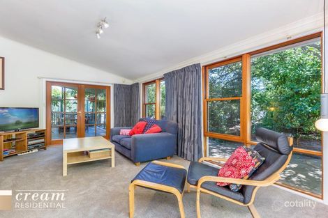 Property photo of 16 Robertson Street Curtin ACT 2605