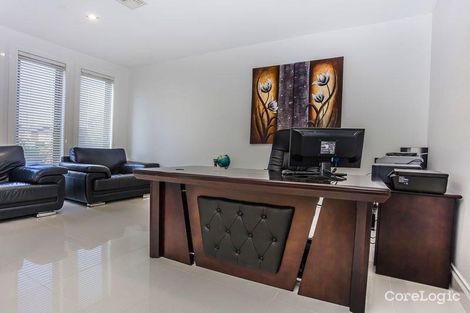 Property photo of 16 Beechworth Avenue Greenvale VIC 3059