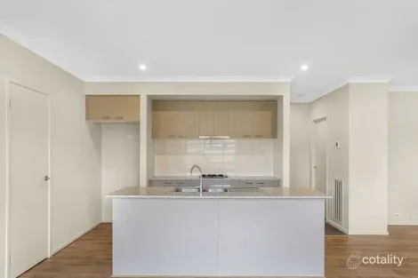 Property photo of 9 Bismark Road Tarneit VIC 3029