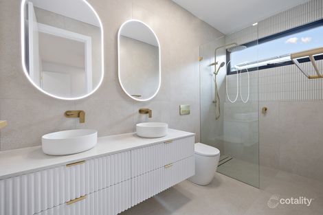 Property photo of 32 Mattner Avenue Glenelg North SA 5045